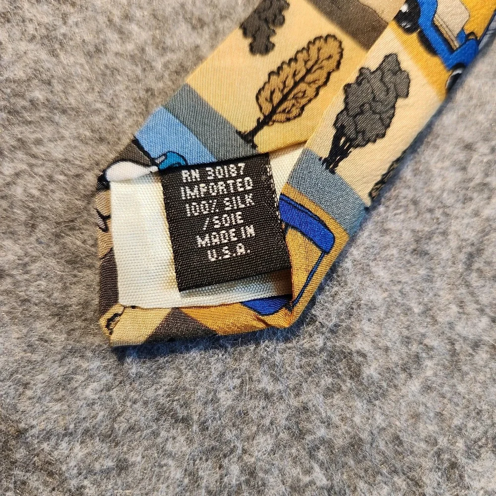 Vintage Peanuts Snoopy Tie Mens‎ Golf Silk Cartoon Novelty Necktie Made USA